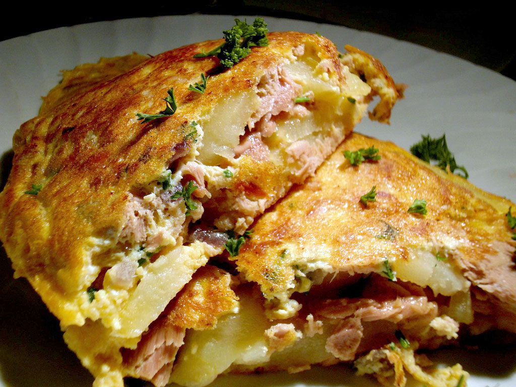 tuna omelet.jpg